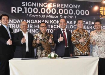FCORP Menangkan Kontrak Rp100 Miliar Bangun Jaringan  Fiber Optik Pollux Habibie