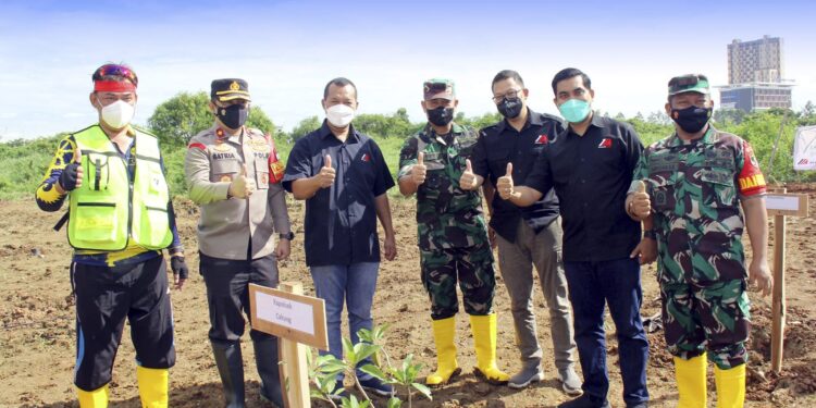 Jakarta Garden City Gelar Gowes dan Tanam