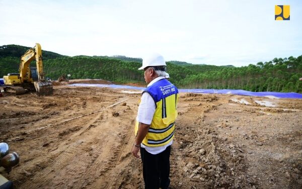 Menteri Basuki : Pembangunan Infrastruktur IKN Harus Jaga Kualitas, Estetika dan Keberlanjutan Lingkungan