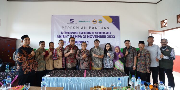 Yayasan Metropolitan Peduli Serah Terima Renovasi SDN Jambudipa 1, Korban Gempa di Cianjur