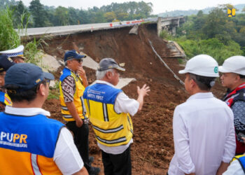 Penanganan Darurat Pasca Longsor Dimulai, Ruas Cigombong – Cibadak Diupayakan Tetap Dapat Fungsional Pada Mudik Lebaran 2024