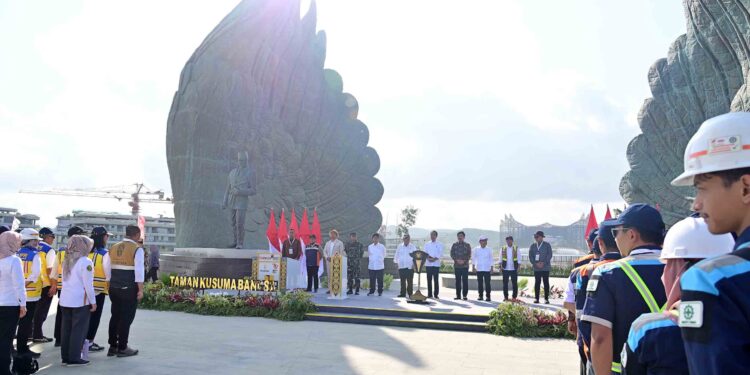 Resmikan Taman Kusuma Bangsa, Presiden Jokowi: Bentuk Penghormatan kepada Para Pahlawan dan Pejuang Bangsa