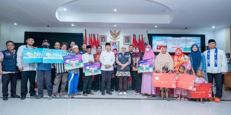 Bank DKI Distribusikan Bansos di Kepulauan Seribu