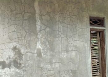 Solusi Mengatasi Retak Rambut dan Meratakan Permukaan Dinding