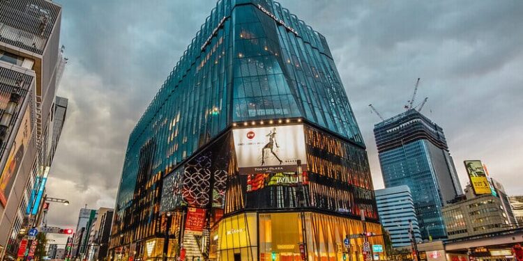 Investasi Real Estat Asia Pasifik Turun 18% di Tengah Ketidakpastian Perdagangan Global