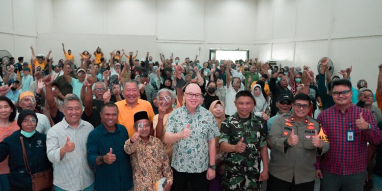 Warnai Perayaan Lima Dekade, Summarecon Beri “Cahaya Baru” untuk 207 Pasien Katarak