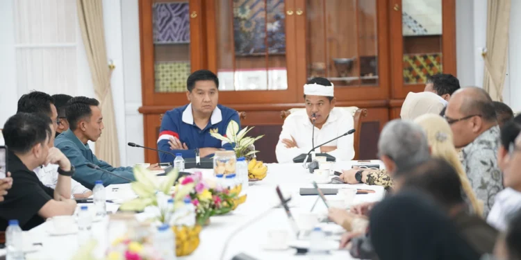 Pemprov Jabar Segera Terbitkan Surat Edaran Percepatan Izin Perumahan