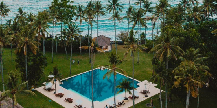 Bukit Uluwatu Villa Ungkap Alasan Rilis 50 Miliar Saham Baru